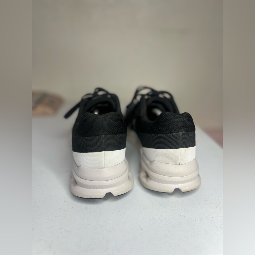 ON CLOUD-RUNNER Eclipse Running Shoes Sneakers Me… - image 3